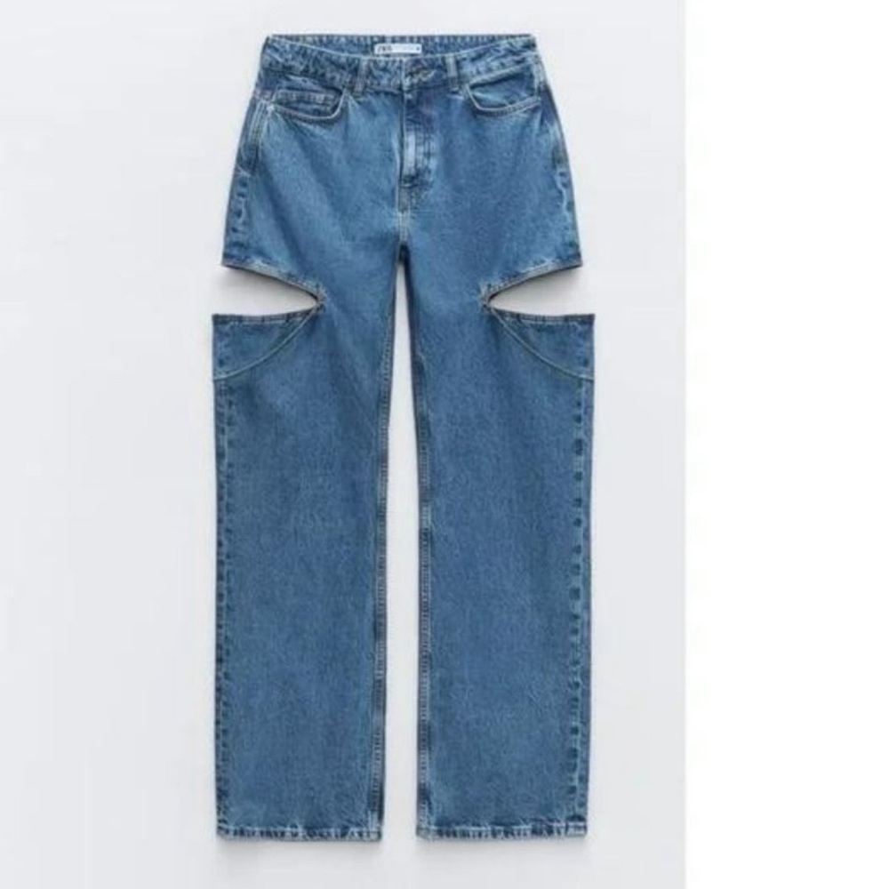 💙 NWT ZARA CUT OUT RHINESTONE CHAIN MOD RISE STRAIGHT JEANS - Picture 1 of 10
